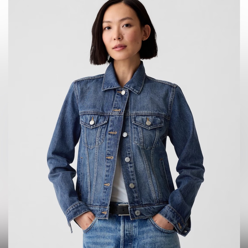 EUC Gap Icon Denim Jacket